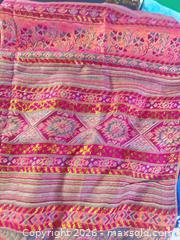 MaxSold Auction: Lot of 10 Multicolor Scarves, Shawls and Wraps - Rochester (New York, USA) SELLER MANAGED Reseller Online Auction - Mendota Drive 