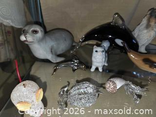 MaxSold Auction: Animal Figurines  - Hatboro (Pennsylvania, USA) PARTNER MANAGED Estate Sale Online Auction -  Exton Road