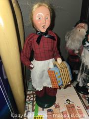 MaxSold Auction: Byers Choice Figures  - Hatboro (Pennsylvania, USA) PARTNER MANAGED Estate Sale Online Auction -  Exton Road