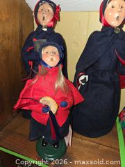 MaxSold Auction: Byers Choice Salvation Army Figures - Hatboro (Pennsylvania, USA) PARTNER MANAGED Estate Sale Online Auction -  Exton Road