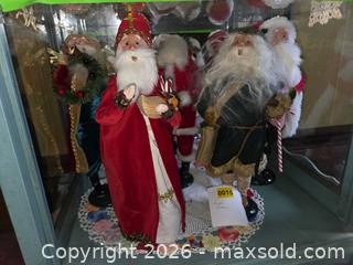 MaxSold Auction: Byer's Choice Santas  - Hatboro (Pennsylvania, USA) PARTNER MANAGED Estate Sale Online Auction -  Exton Road