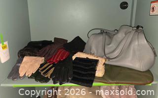 MaxSold Auction: Coach Purse, Leather Gloves, Beaded clutch handbags - Hatboro (Pennsylvania, USA) PARTNER MANAGED Estate Sale Online Auction -  Exton Road