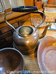 MaxSold Auction: Copper Kettles and More Kitchen Decor - Hatboro (Pennsylvania, USA) PARTNER MANAGED Estate Sale Online Auction -  Exton Road