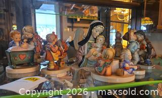 MaxSold Auction: Hummels  - Hatboro (Pennsylvania, USA) PARTNER MANAGED Estate Sale Online Auction -  Exton Road