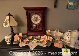 MaxSold Auction: Lenox, Capodimonte porcelain flowers & more - Hatboro (Pennsylvania, USA) PARTNER MANAGED Estate Sale Online Auction -  Exton Road