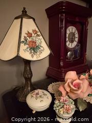 MaxSold Auction: Lenox, Capodimonte porcelain flowers & more - Hatboro (Pennsylvania, USA) PARTNER MANAGED Estate Sale Online Auction -  Exton Road