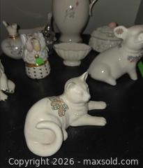 MaxSold Auction: Lenox figurines & more - Hatboro (Pennsylvania, USA) PARTNER MANAGED Estate Sale Online Auction -  Exton Road