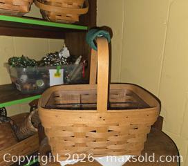 MaxSold Auction: Longaberger baskets - Hatboro (Pennsylvania, USA) PARTNER MANAGED Estate Sale Online Auction -  Exton Road