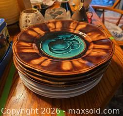 MaxSold Auction: Majolica Plates - Hatboro (Pennsylvania, USA) PARTNER MANAGED Estate Sale Online Auction -  Exton Road