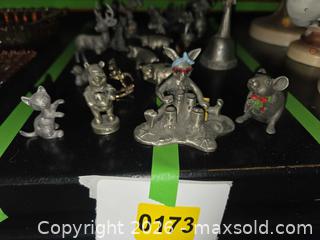 MaxSold Auction: Miniature Pewter figurines - Hatboro (Pennsylvania, USA) PARTNER MANAGED Estate Sale Online Auction -  Exton Road