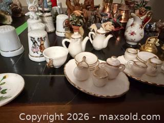 MaxSold Auction: Miniatures, Tea Sets, Thimbles, and More - Hatboro (Pennsylvania, USA) PARTNER MANAGED Estate Sale Online Auction -  Exton Road