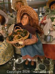 MaxSold Auction: Spring Byers Choice Figures  - Hatboro (Pennsylvania, USA) PARTNER MANAGED Estate Sale Online Auction -  Exton Road