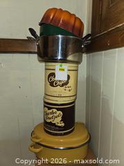 MaxSold Auction: Vintage cookware & tins - Hatboro (Pennsylvania, USA) PARTNER MANAGED Estate Sale Online Auction -  Exton Road