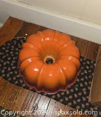 MaxSold Auction: Vintage cookware & tins - Hatboro (Pennsylvania, USA) PARTNER MANAGED Estate Sale Online Auction -  Exton Road