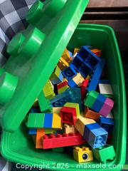 MaxSold Auction: Vintage Legos and toys - Hatboro (Pennsylvania, USA) PARTNER MANAGED Estate Sale Online Auction -  Exton Road