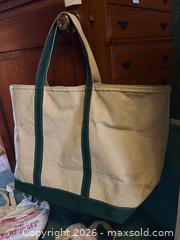 MaxSold Auction: Vintage L.L. Bean tote bag & more - Hatboro (Pennsylvania, USA) PARTNER MANAGED Estate Sale Online Auction -  Exton Road