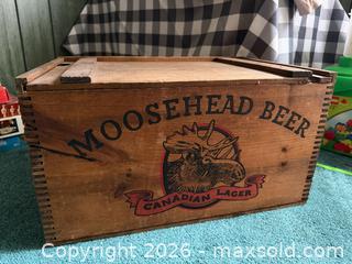 MaxSold Auction: Vintage Moosehead dovetail wooden crate  - Hatboro (Pennsylvania, USA) PARTNER MANAGED Estate Sale Online Auction -  Exton Road