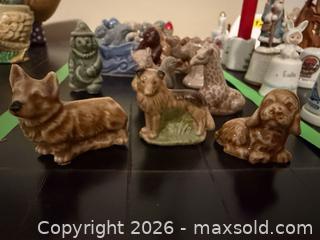 MaxSold Auction: Wade figurines  - Hatboro (Pennsylvania, USA) PARTNER MANAGED Estate Sale Online Auction -  Exton Road