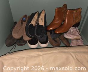 MaxSold Auction: Women's Designer Shoes and boots - Hatboro (Pennsylvania, USA) PARTNER MANAGED Estate Sale Online Auction -  Exton Road