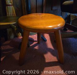 MaxSold Auction: Wooden Stools, Broom, and More - Hatboro (Pennsylvania, USA) PARTNER MANAGED Estate Sale Online Auction -  Exton Road