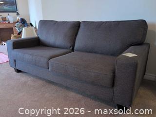 MaxSold Auction: Sofa D - London (Ontario, Canada) PARTNER MANAGED Moving Online Auction - Marlene Stewart Place