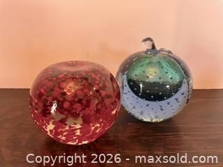 MaxSold Auction: Paperweights and Orbs - Douglas (Massachusetts, USA) PARTNER MANAGED Estate Sale Online Auction - South West Main Street