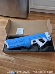 MaxSold Auction: Rechargeable Electric Water Toywith LCD — Blue/White - Ottawa (Ontario, Canada) SELLER MANAGED Downsizing Online Auction - Westhaven Crescent