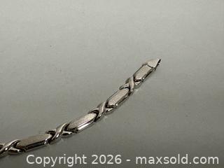 MaxSold Auction: 10K White GOLD Bracelet-Marked - Toronto (Ontario, Canada) SELLER MANAGED Reseller Online Auction - Chesswood Drive