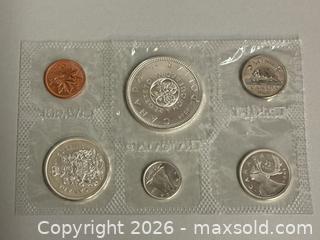 MaxSold Auction: (6) Canadian Mint Coins  - Toronto (Ontario, Canada) SELLER MANAGED Reseller Online Auction - Chesswood Drive