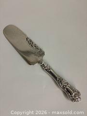 MaxSold Auction: BIRKS Sterling Decorative Pie Cutter-Marked - Toronto (Ontario, Canada) SELLER MANAGED Reseller Online Auction - Chesswood Drive