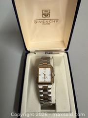 MaxSold Auction: Men's GIVENCHY Watch, FITBIT Charge 2, and APPLE Watch Band - Toronto (Ontario, Canada) SELLER MANAGED Reseller Online Auction - Chesswood Drive
