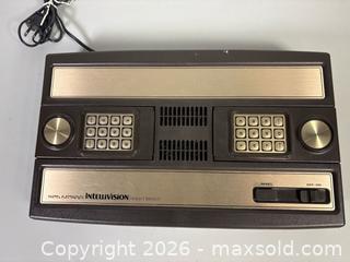MaxSold Auction: Vintage MATTEL ELECTRONIC INTELLIVISION Model 2609 Console, Switch Box, and Games  - Toronto (Ontario, Canada) SELLER MANAGED Reseller Online Auction - Chesswood Drive