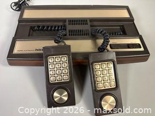 MaxSold Auction: Vintage MATTEL ELECTRONIC INTELLIVISION Model 2609 Console, Switch Box, and Games  - Toronto (Ontario, Canada) SELLER MANAGED Reseller Online Auction - Chesswood Drive