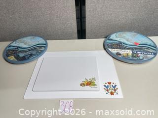 MaxSold Auction: CorningWare "Friendship Country Festival” counter savers (2), Farberware turntables (2) - Warwick (Rhode Island, USA) SELLER MANAGED Reseller Online Auction - Warwick Avenue