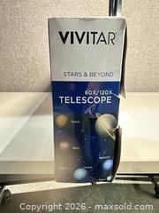 MaxSold Auction: Vivitar Refractor Telescope with Tripod & Interchangeable Eyepieces - Warwick (Rhode Island, USA) SELLER MANAGED Reseller Online Auction - Warwick Avenue