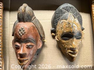 MaxSold Auction: Assorted wall hangings from Africa - Baltimore (Maryland, USA) SELLER MANAGED Downsizing Online Auction - Parkwood Avenue