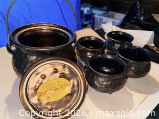 MaxSold Auction: McCoy Pottery Crockery/Soup Taurine - Baltimore (Maryland, USA) SELLER MANAGED Downsizing Online Auction - Parkwood Avenue