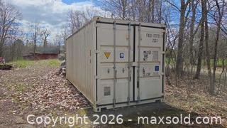 MaxSold Auction: 22 ft Steel Shipping / Storage Container, CSC & Customs Approved C - Lombardy (Ontario, Canada) Estate Sale Online Auction - Berry Park Lane