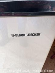 MaxSold Auction: Black & Decker Mini Bar Fridge 1.7–2.5 cu ft A - Lombardy (Ontario, Canada) Estate Sale Online Auction - Berry Park Lane