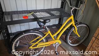 MaxSold Auction: Evo Yellow 26-inch Cruiser/City Bike Single-Speed B - Lombardy (Ontario, Canada) Estate Sale Online Auction - Berry Park Lane