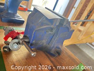MaxSold Auction: Record 4" Bench Vise A - Lombardy (Ontario, Canada) Estate Sale Online Auction - Berry Park Lane