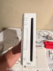 MaxSold Auction: Nintendo Wii Console RVL-001 (White) - Toronto (Ontario, Canada) SELLER MANAGED Moving Online Auction - Howard Park Avenue
