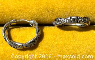 MaxSold Auction: Sterling Silver (925) Jewelry Lot – Rings, Earrings, Chain & More - Toronto (Ontario, Canada) SELLER MANAGED Moving Online Auction - Howard Park Avenue