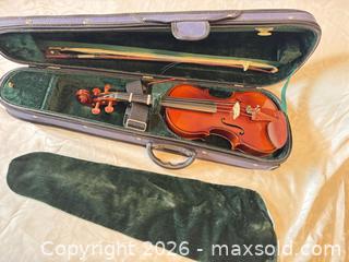 MaxSold Auction: Student Violin with Case, Bow & Protective Sleeve – Amber Finish, Ready to Play - Toronto (Ontario, Canada) SELLER MANAGED Moving Online Auction - Howard Park Avenue
