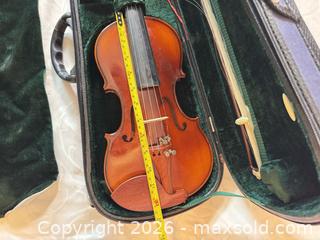 MaxSold Auction: Student Violin with Case, Bow & Protective Sleeve – Amber Finish, Ready to Play - Toronto (Ontario, Canada) SELLER MANAGED Moving Online Auction - Howard Park Avenue