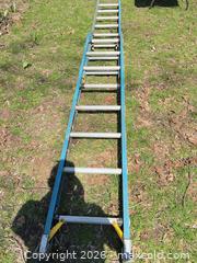 MaxSold Auction: Werner 16 ft Fiberglass Extension Ladder - Toronto (Ontario, Canada) SELLER MANAGED Moving Online Auction - Howard Park Avenue