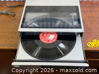 MaxSold Auction: SONY PS-FL77 Stereo Turntable Record Player - Working* - Hamilton (Ontario, Canada) SELLER MANAGED Estate Sale Online Auction - Gertrude Street