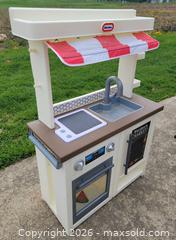 MaxSold Auction: Little Tikes First Market Kitchen Play Set - East Cocalico Township (Pennsylvania, USA) SELLER MANAGED Downsizing Online Auction - Stevens Road