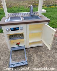 MaxSold Auction: Little Tikes First Market Kitchen Play Set - East Cocalico Township (Pennsylvania, USA) SELLER MANAGED Downsizing Online Auction - Stevens Road