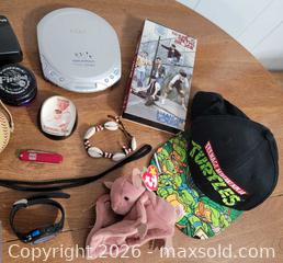 MaxSold Auction: Various Junk Drawer Lot #1 - East Cocalico Township (Pennsylvania, USA) SELLER MANAGED Downsizing Online Auction - Stevens Road
